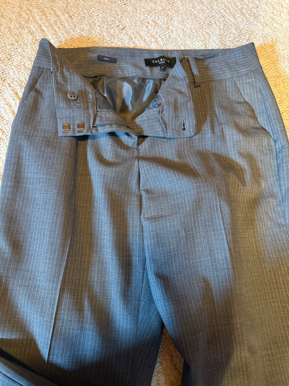 Talbots Gray Pinstriped Women's Dress Pants